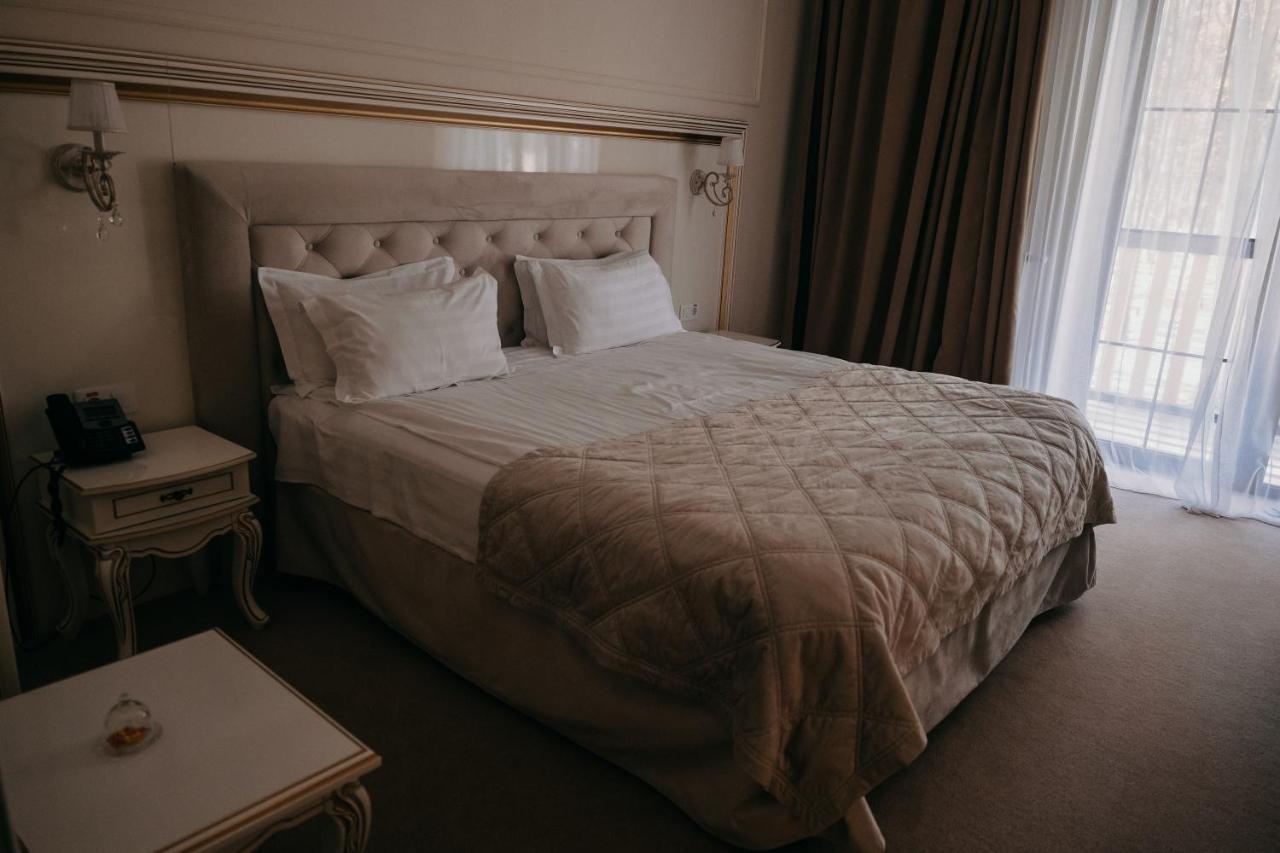 Hotel Zastava Uman Dmytrushky Zewnętrze zdjęcie