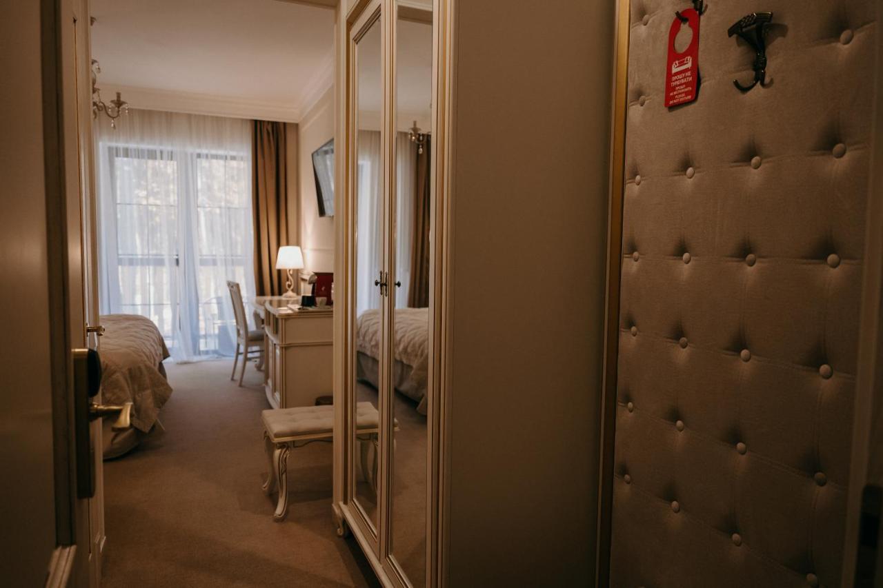 Hotel Zastava Uman Dmytrushky Zewnętrze zdjęcie