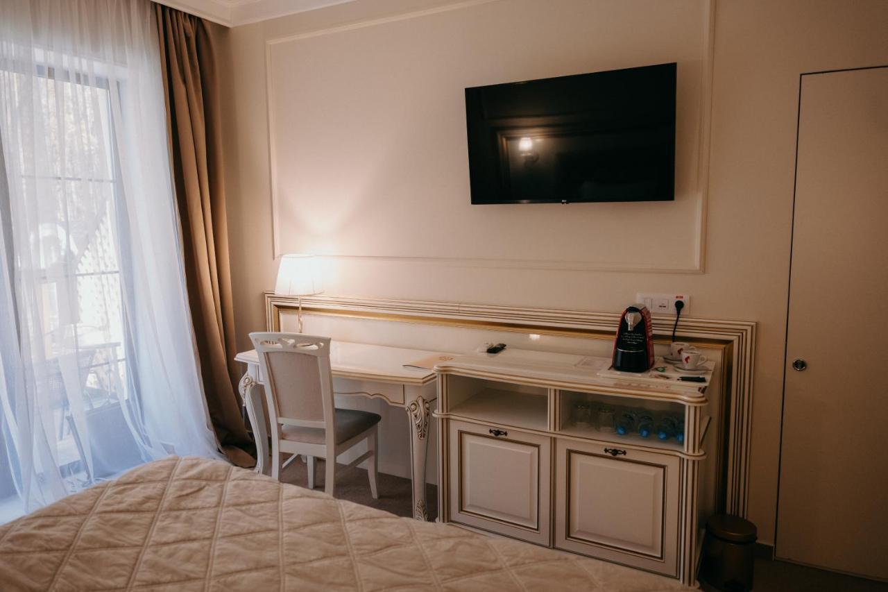 Hotel Zastava Uman Dmytrushky Zewnętrze zdjęcie