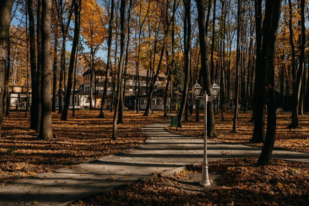 Hotel Zastava Uman Dmytrushky Zewnętrze zdjęcie