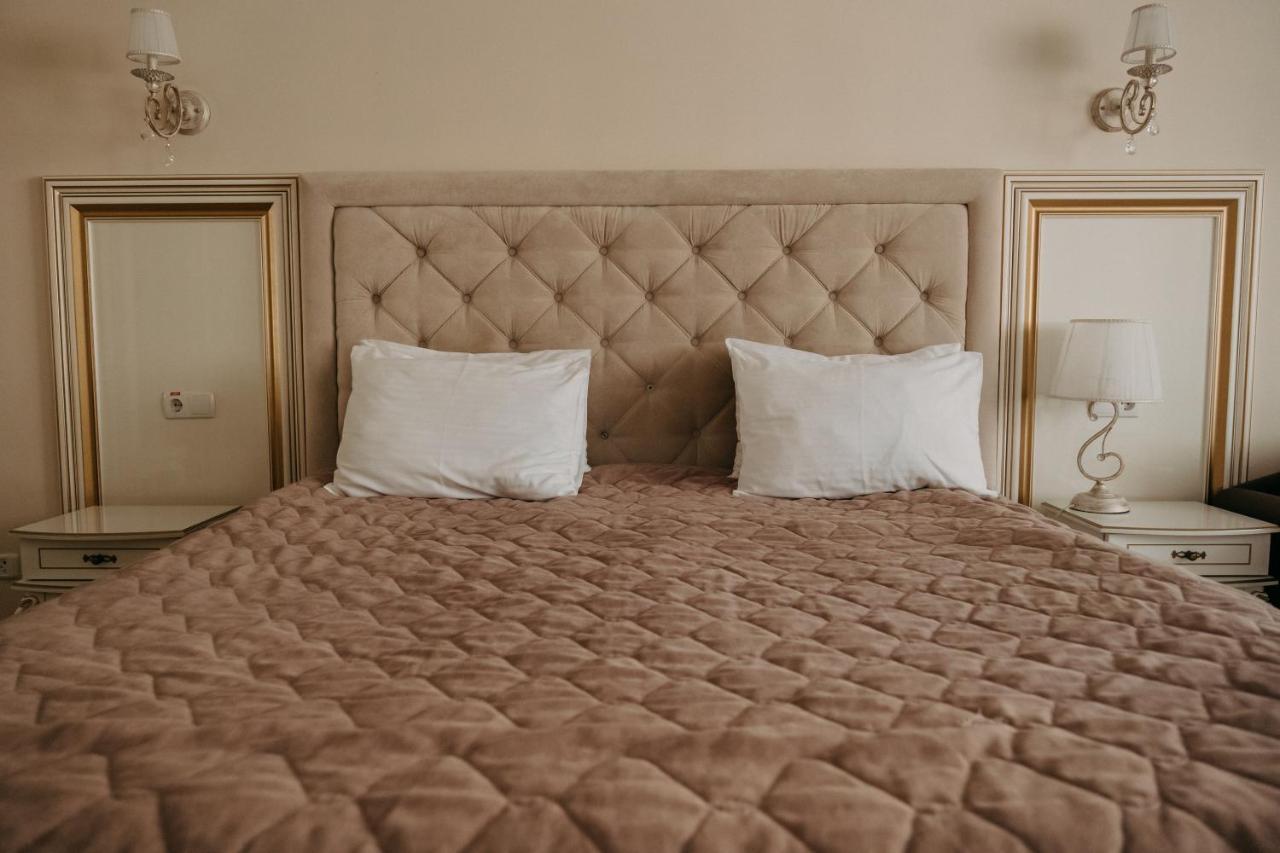 Hotel Zastava Uman Dmytrushky Zewnętrze zdjęcie